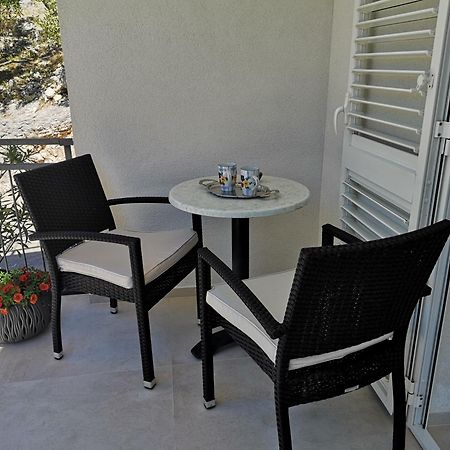 Apartman Sissy Primosten Exterior photo