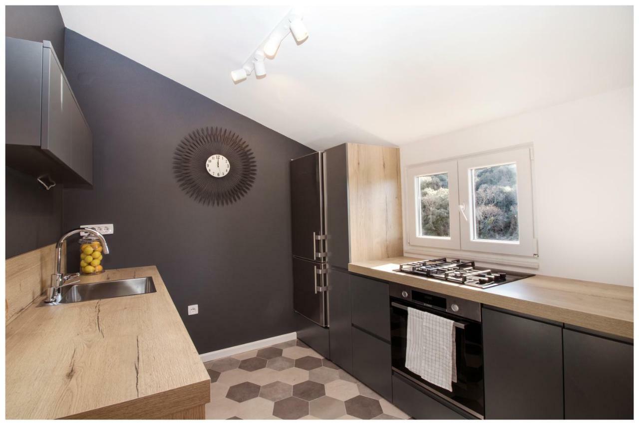 Apartman Sissy Primosten Exterior photo