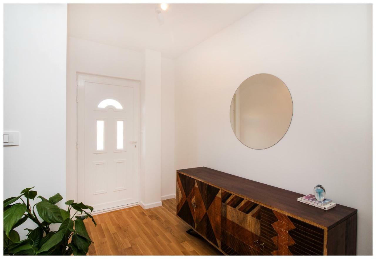 Apartman Sissy Primosten Exterior photo